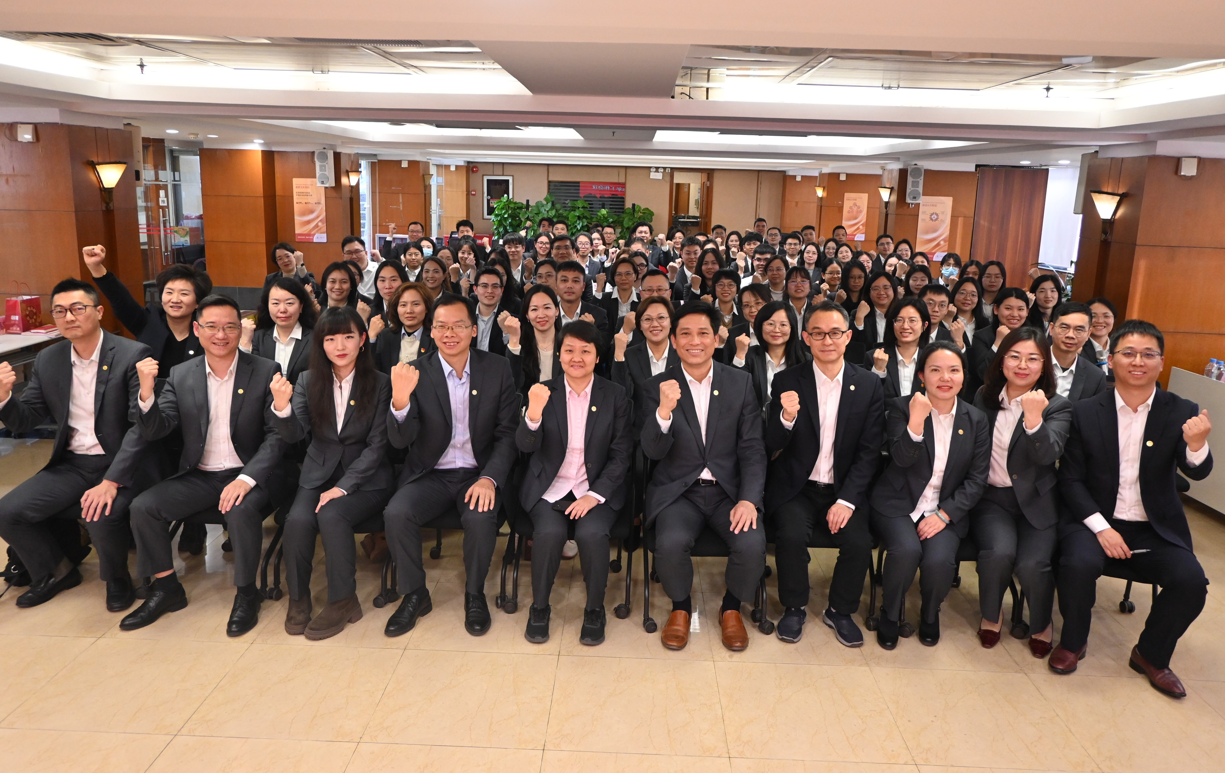 �����ᡤ(�й�)�����ٷ���վ